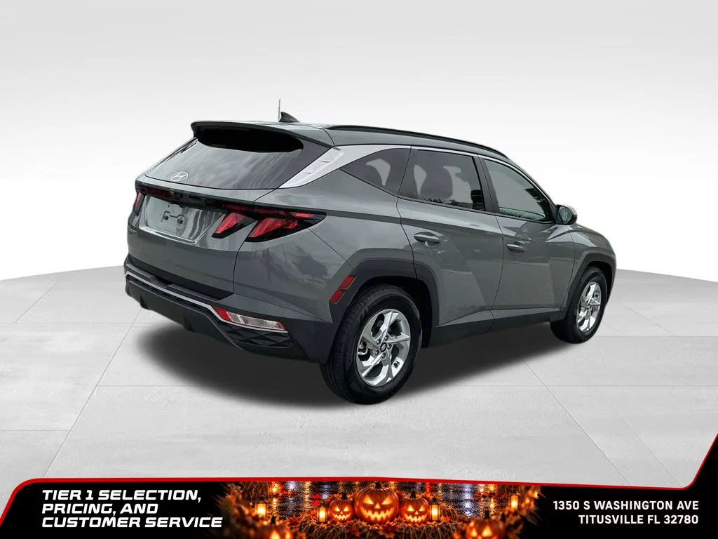 Used 2024 Gray Hyundai SEL image 9