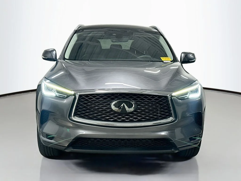 Certified Used 2023 Graphite Shadow INFINITI LUXE image 6
