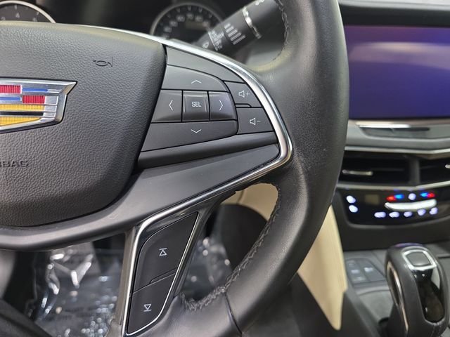 Used 2019 Bronze Dune Metallic Cadillac 3.6L Luxury image 18