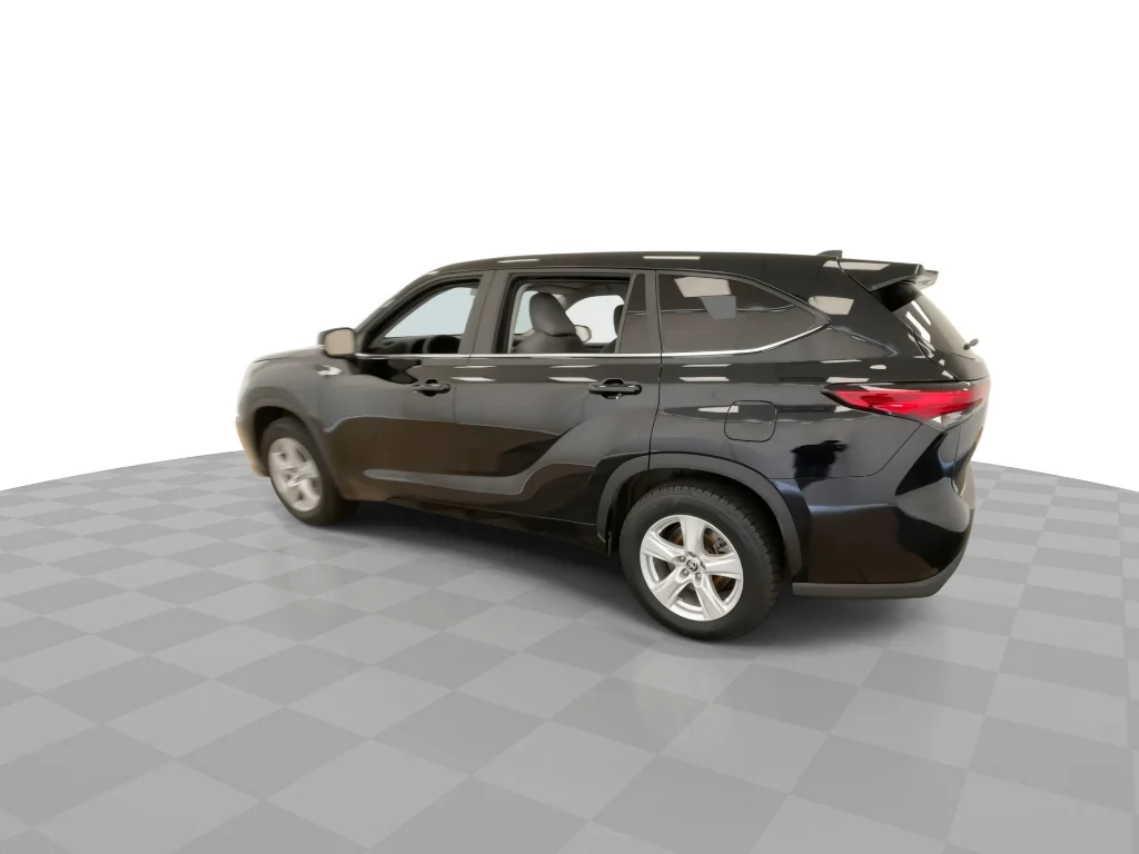 Used 2023 Midnight Black Metallic Toyota LE image 7