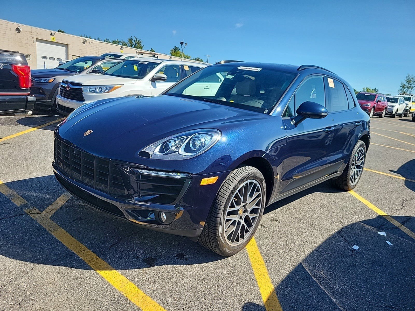 2018 Porsche Macan Base