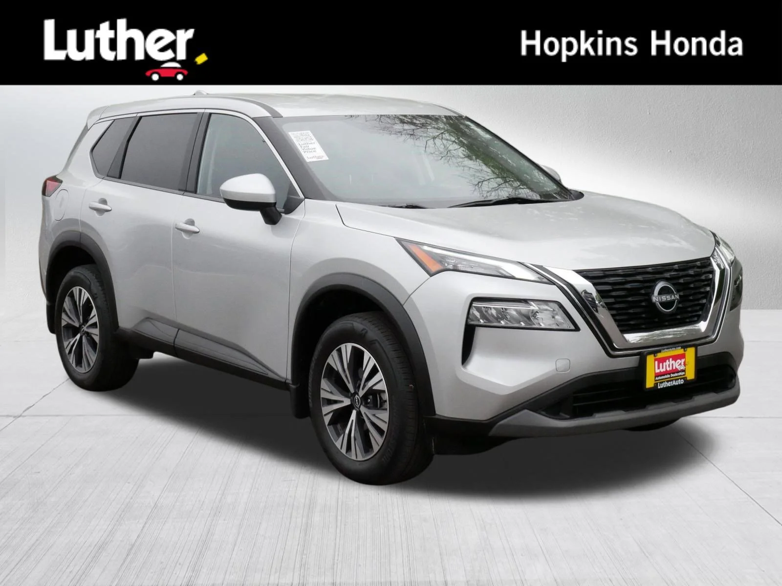 2023 Nissan Rogue SV AWD's photo