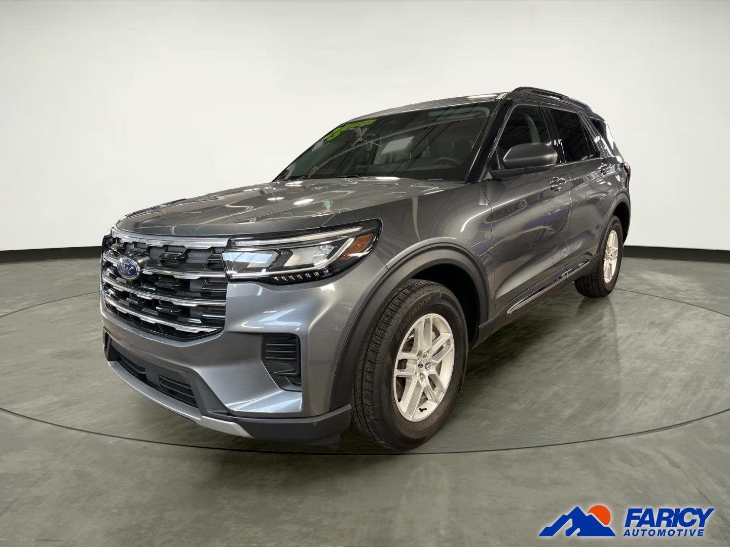 2025 Ford Explorer Active 4WD (PL535)'s photo