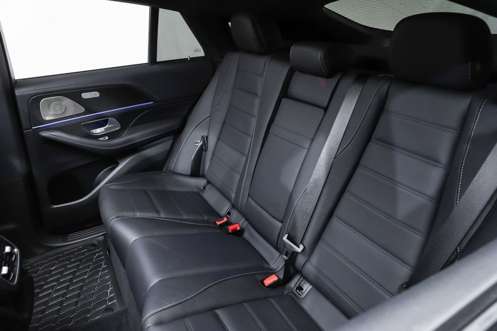 New 2026 Black Mercedes-Benz GLE 450 image 11