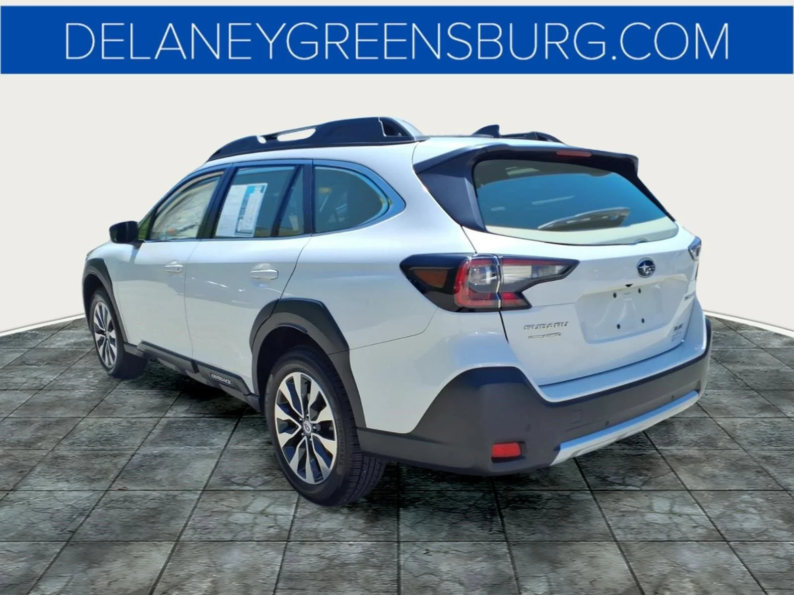 Used 2024 Crystal White Pearl Whc Subaru Limited image 5