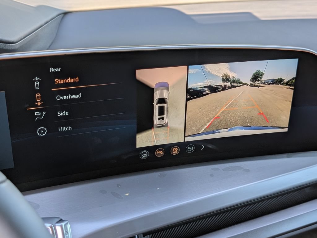 2027 Cadillac VISTIQ Platinum - Photo 26
