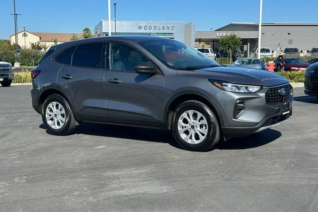 Used 2025 Gray Ford Active image 2