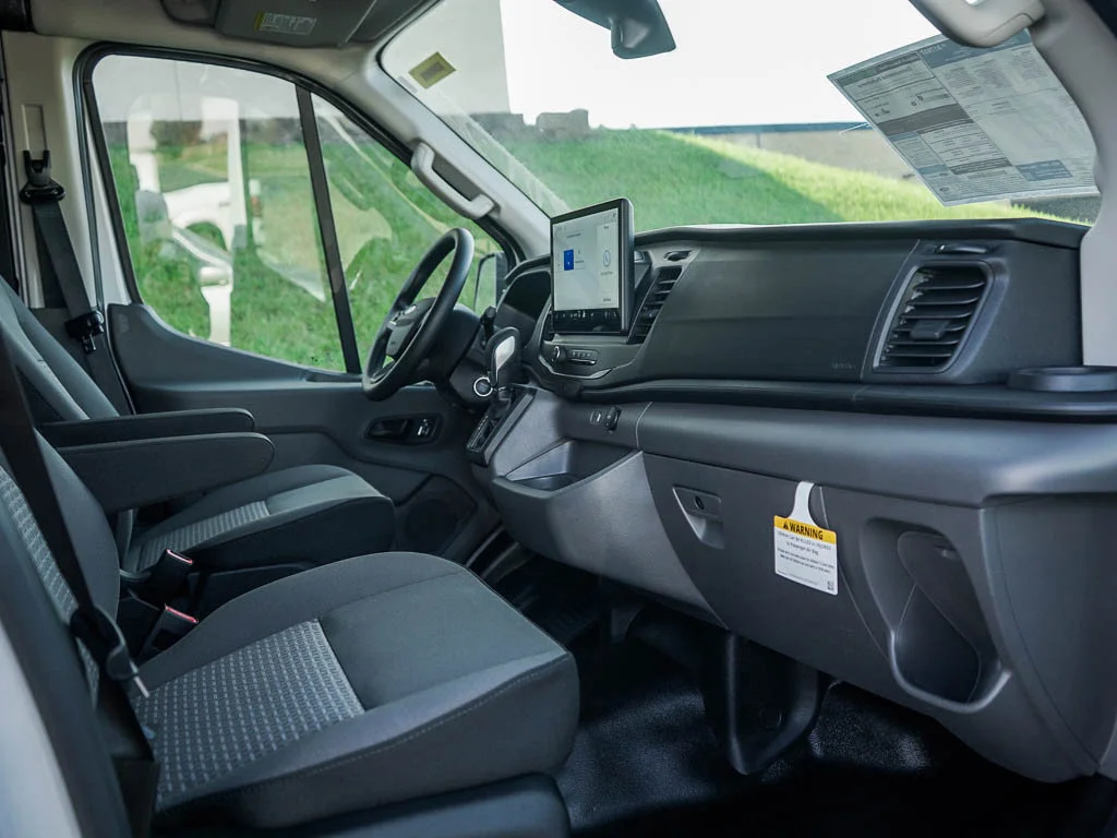 New 2027 Oxford White Ford Cargo Van image 9