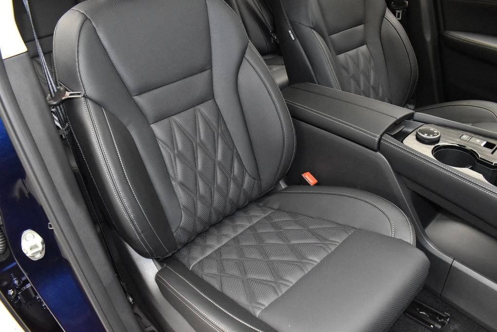 New 2026 Deep Ocean Blue Pearl Nissan Platinum image 28