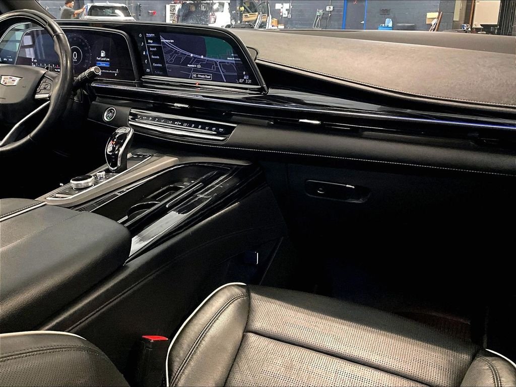 Used 2021 Black Cadillac Sport image 14
