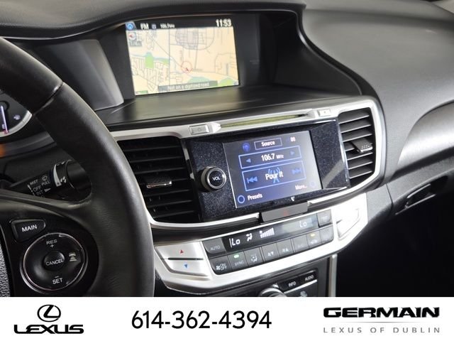Used 2013 Black Honda Touring image 25