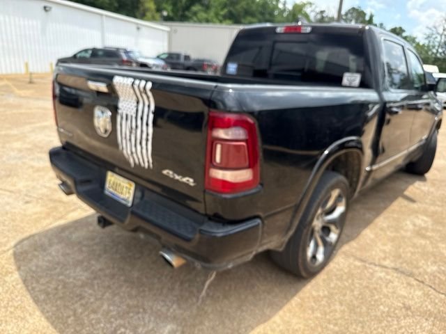 Used 2019 Diamond Black Ram Limited image 6