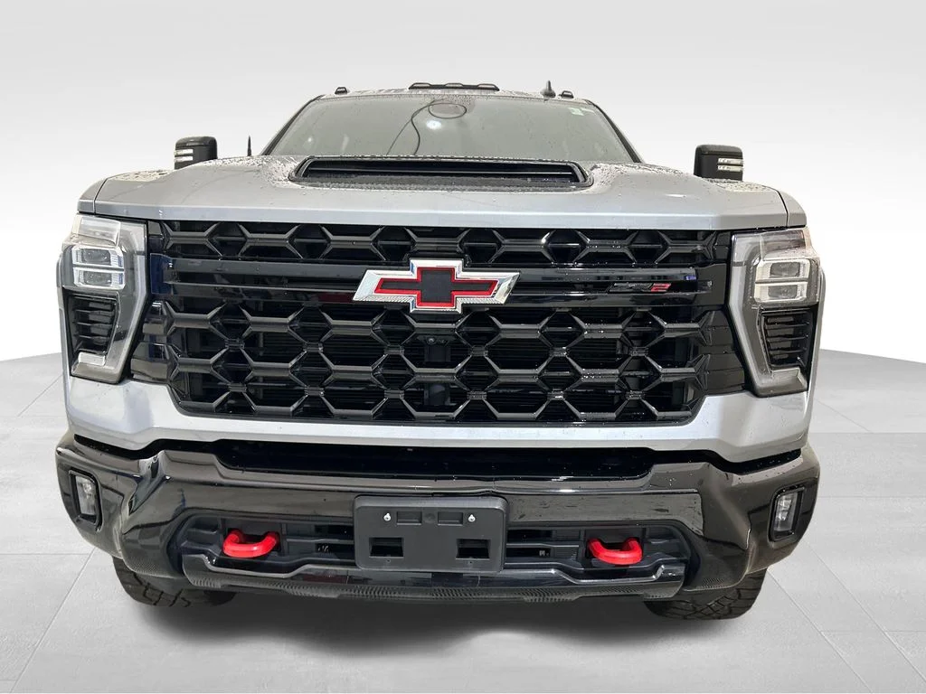 Used 2024 Gray Chevrolet ZR2 image 10