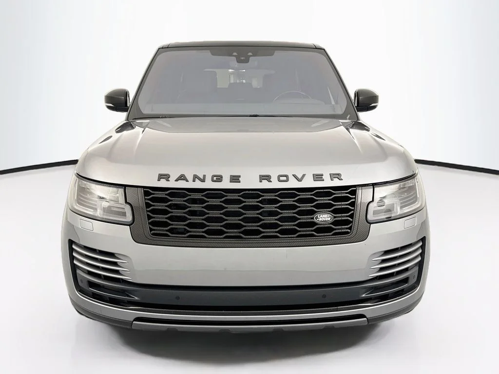Used 2021 Gray Land Rover P525 Westminster image 2