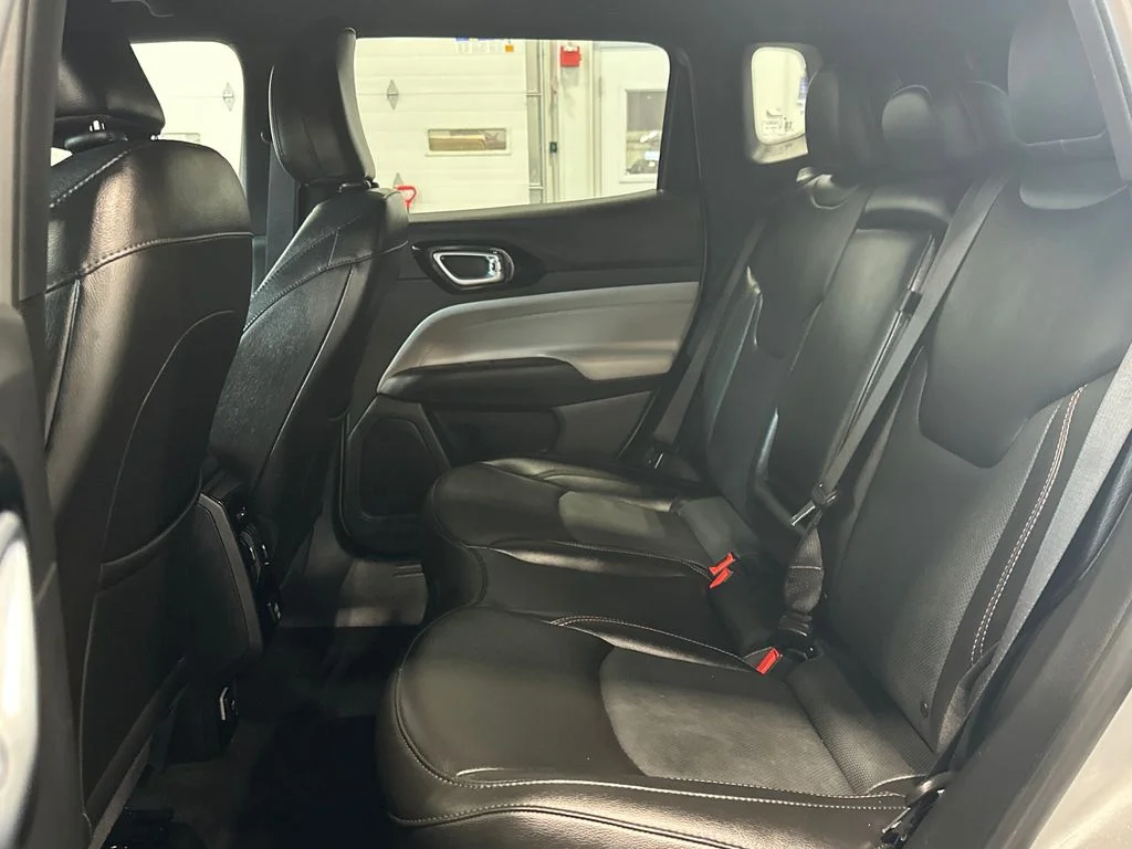 Used 2023 Silver Jeep Limited image 26