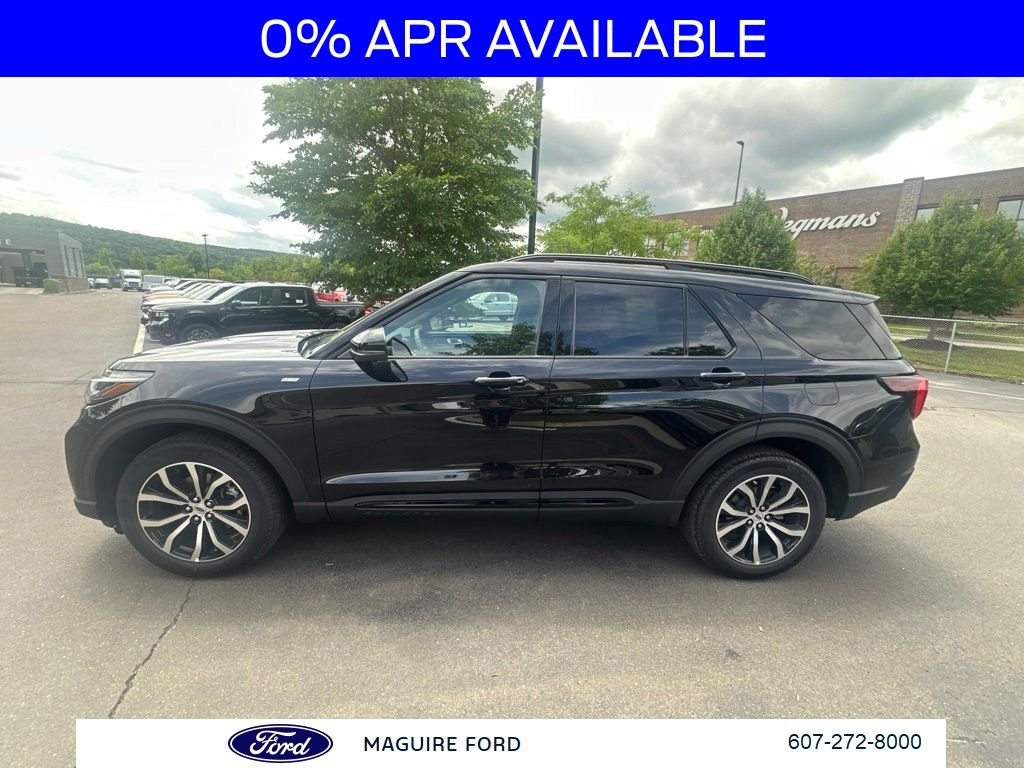 New 2026 Black Metallic Ford ST-Line image 7