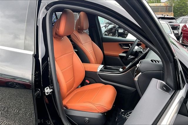 Certified Used 2026 Black Mercedes-Benz GLC 300 image 7