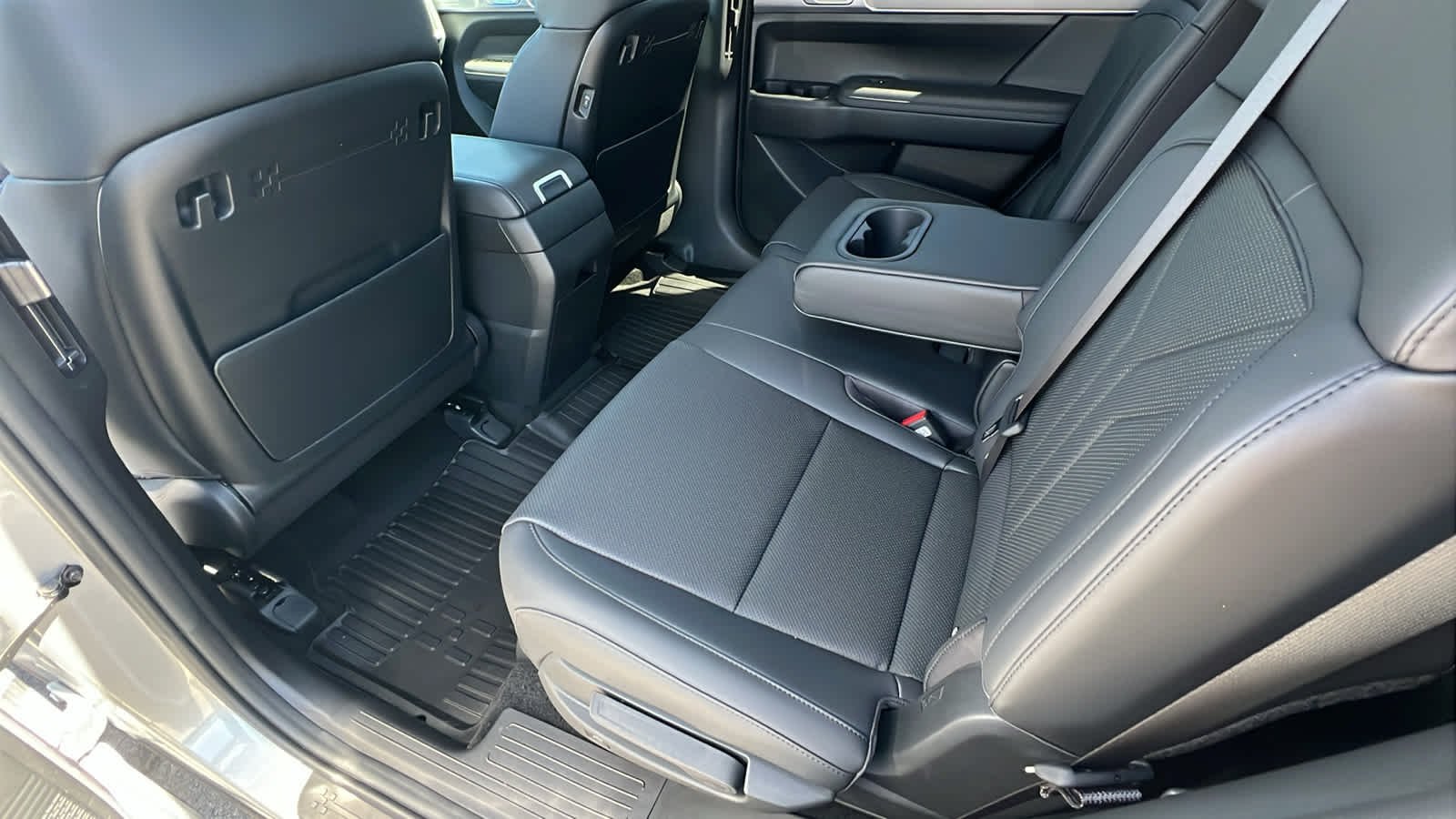 New 2026 Shimmering Silver Hyundai XRT AWD image 24