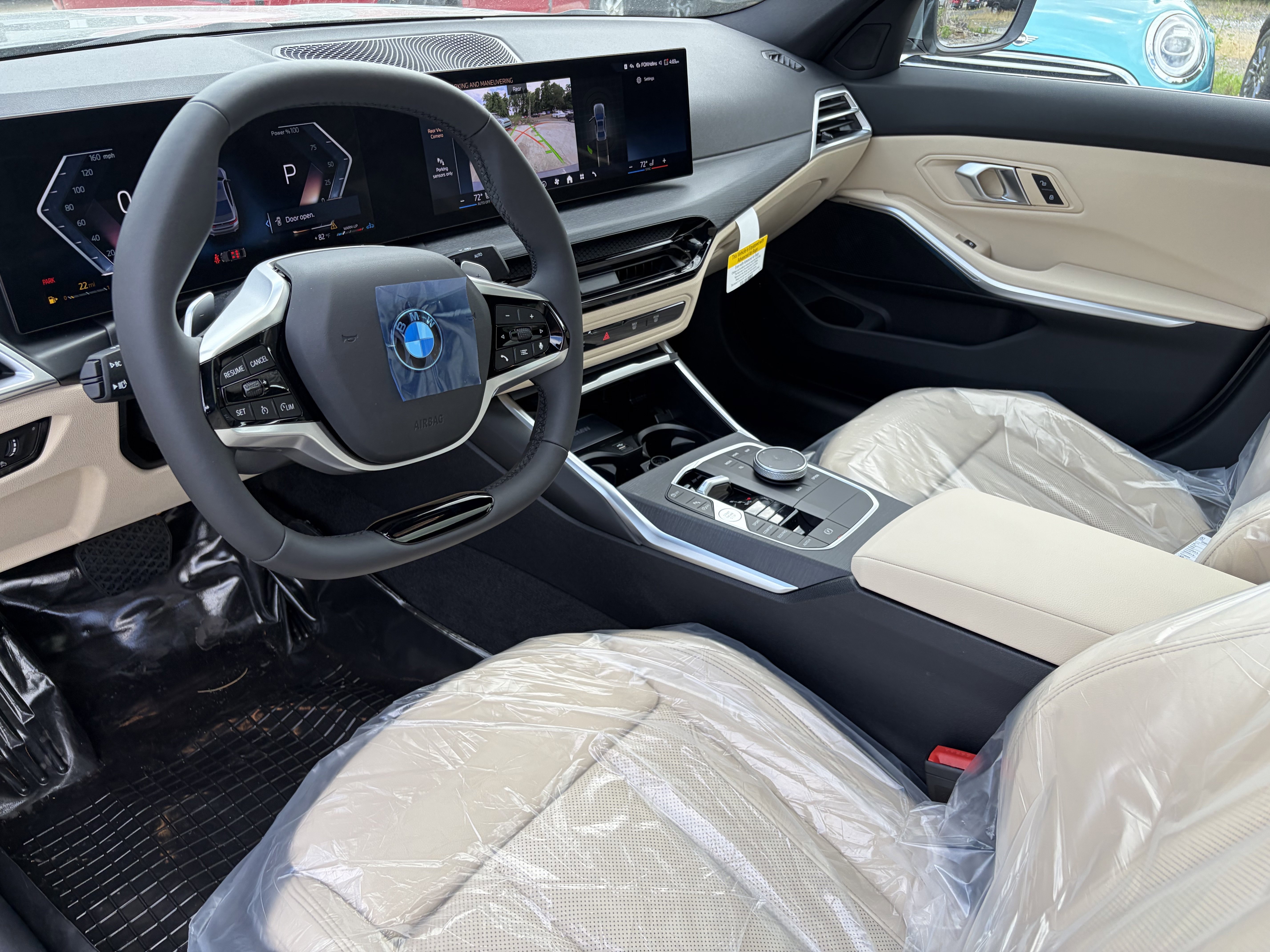 New 2026 Skyscraper Grey Metallic BMW 330i xDrive image 10
