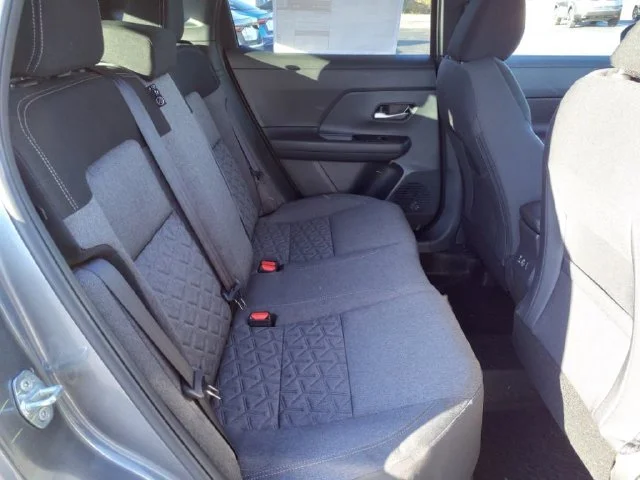 Used 2025 Gray Nissan SV image 16