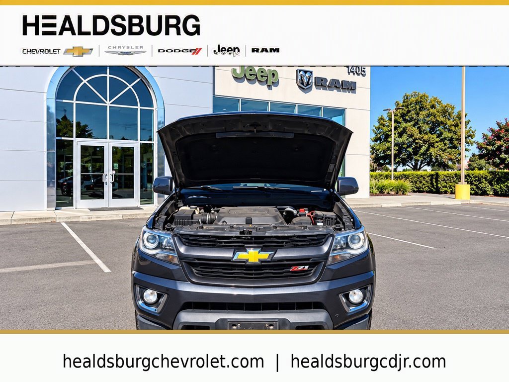 Used 2016 CYBER GRAY METALLIC Chevrolet 4WD Z71 image 28