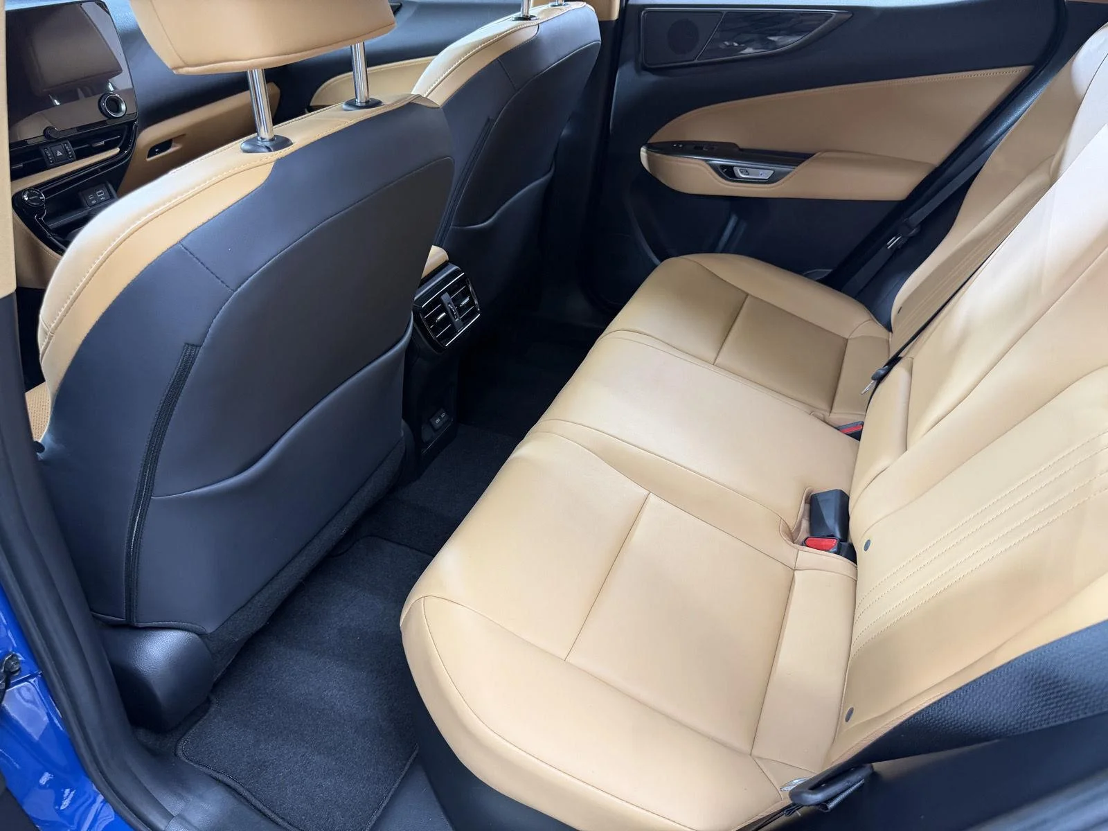 Used 2024 Grecian Water Lexus NX 350h Premium image 8