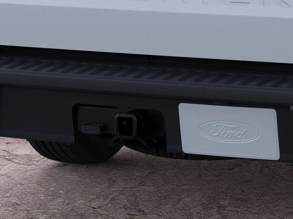 New 2026 Space White Metallic Ford XLT image 23