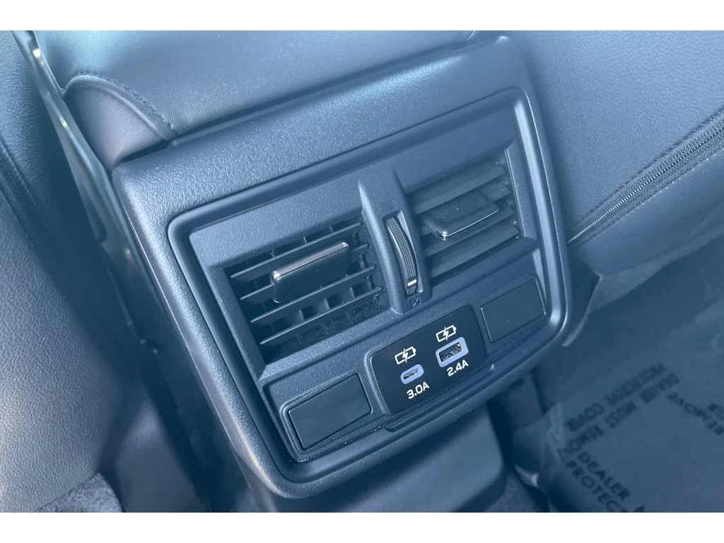 Used 2026 Sapphire Blue Pearl Subaru Premium image 40