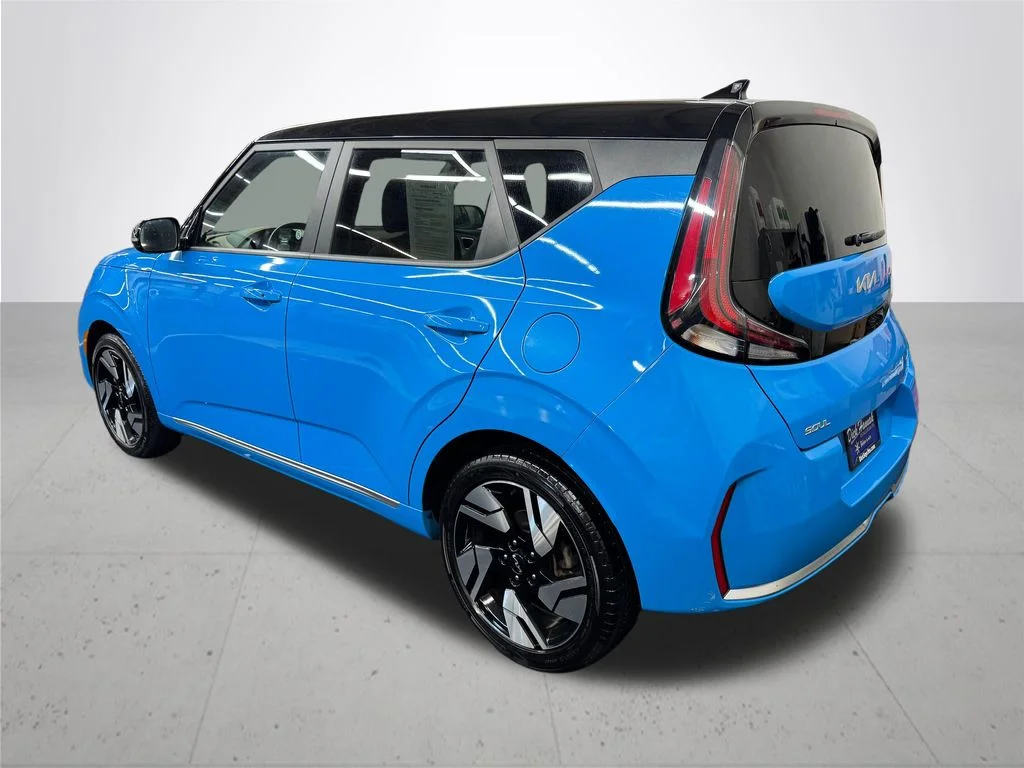 Used 2023 Blue Kia GT-Line image 4