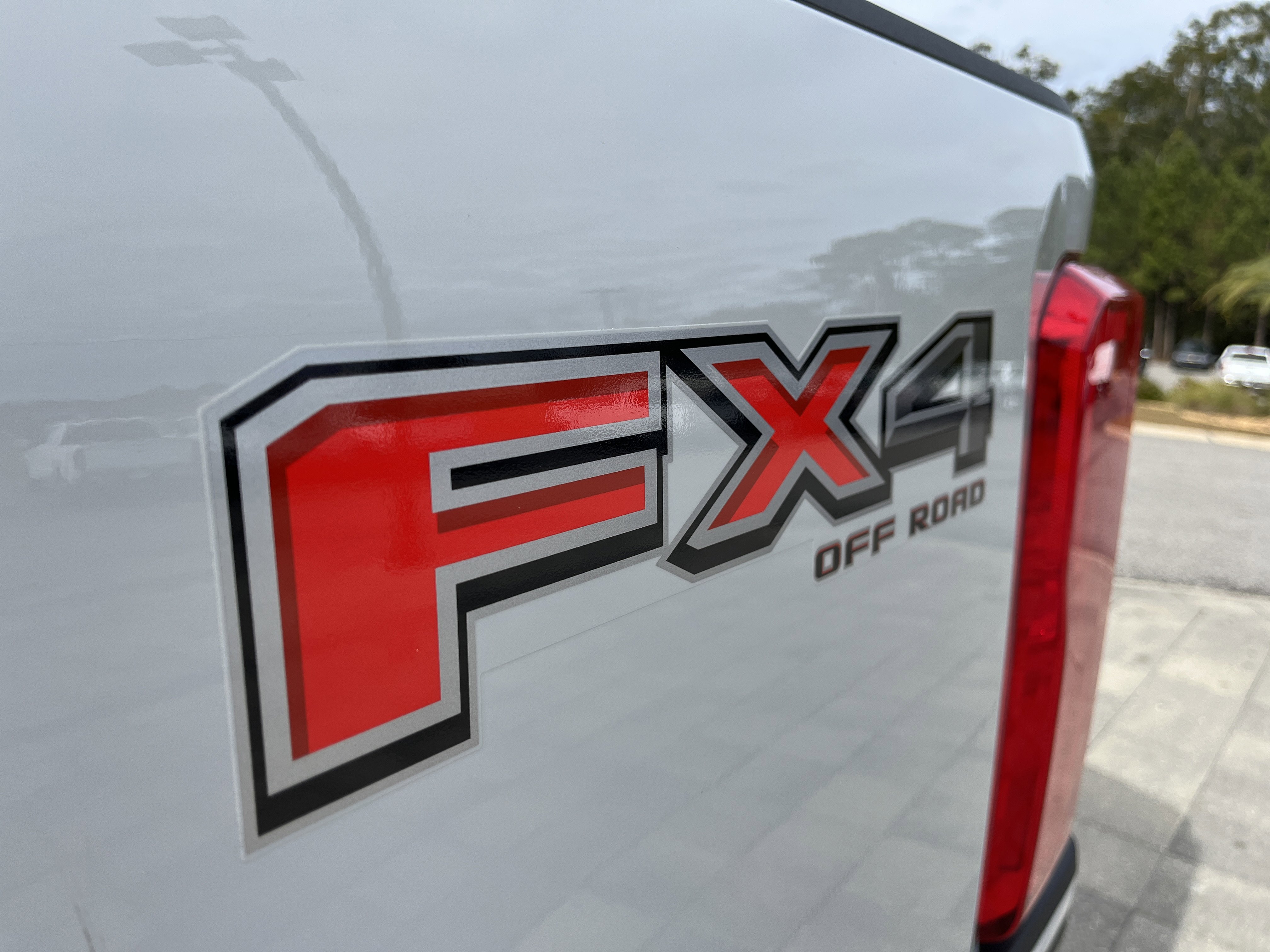 New 2026 Avalanche Ford XL image 13