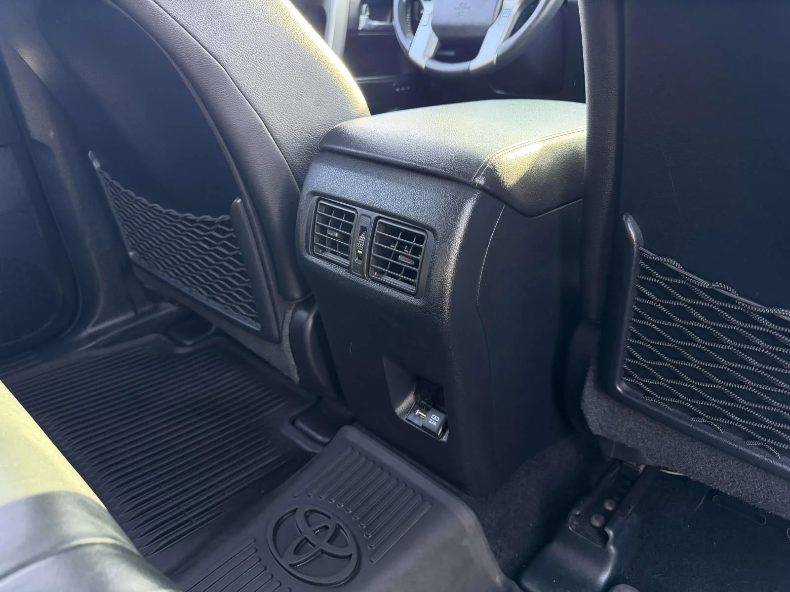 2022 Toyota 4Runner Limited - Photo 15