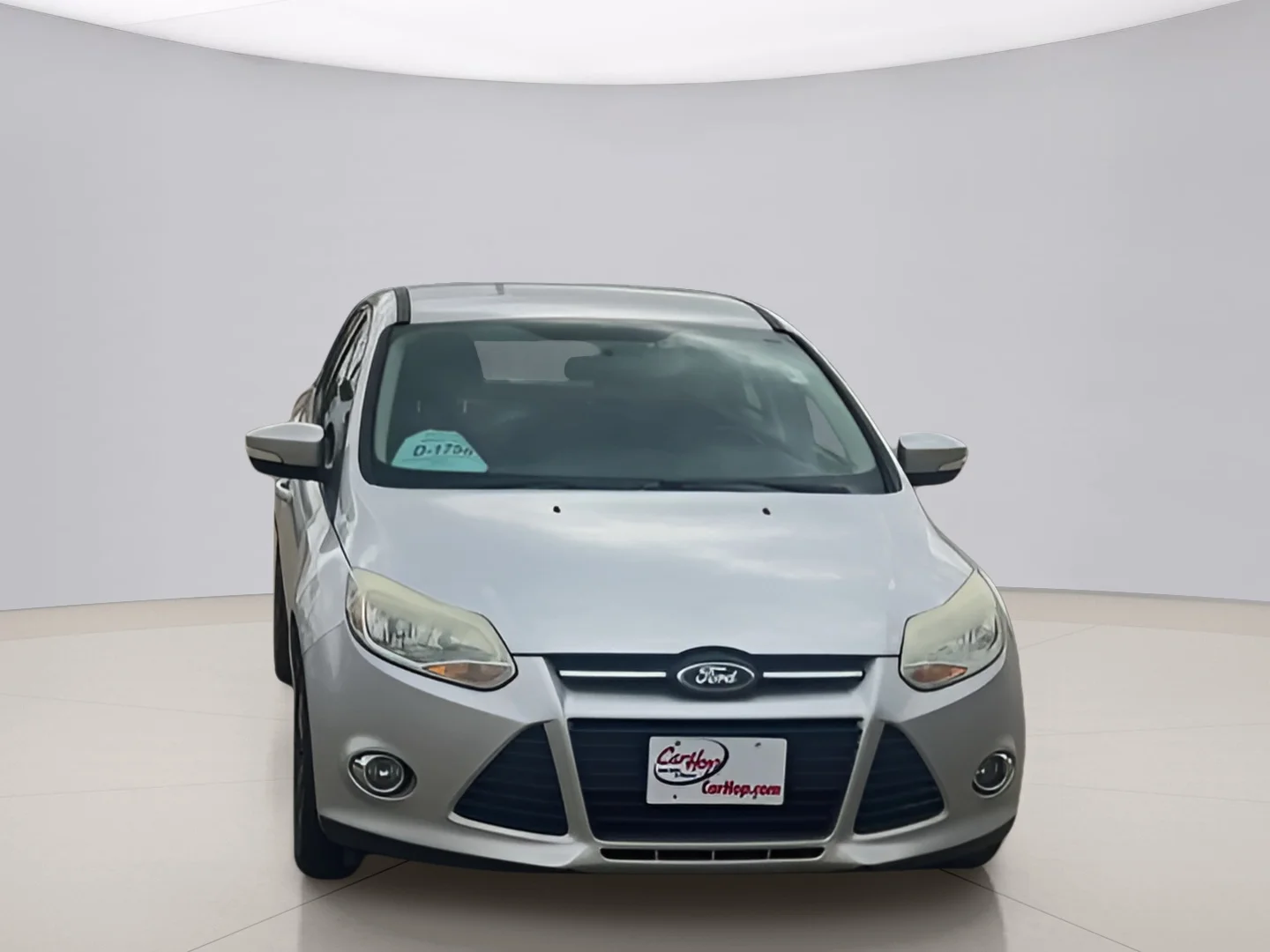 Used 2014 Silver Ford SE image 3