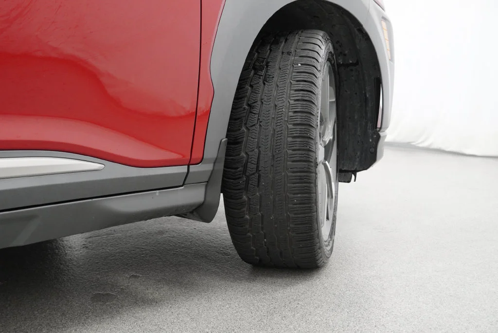 Used 2019 Red Hyundai Ultimate image 19