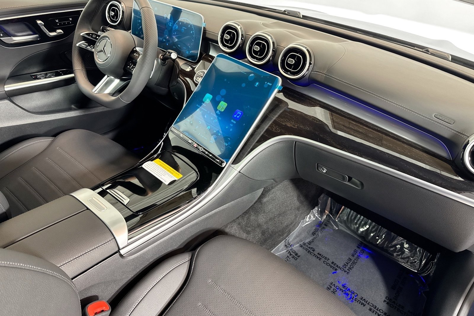New 2026 Twilight Blue Metallic Mercedes-Benz C 300 image 27