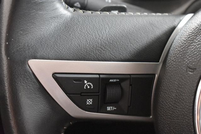 Used 2010 Red Chevrolet 1LT image 17