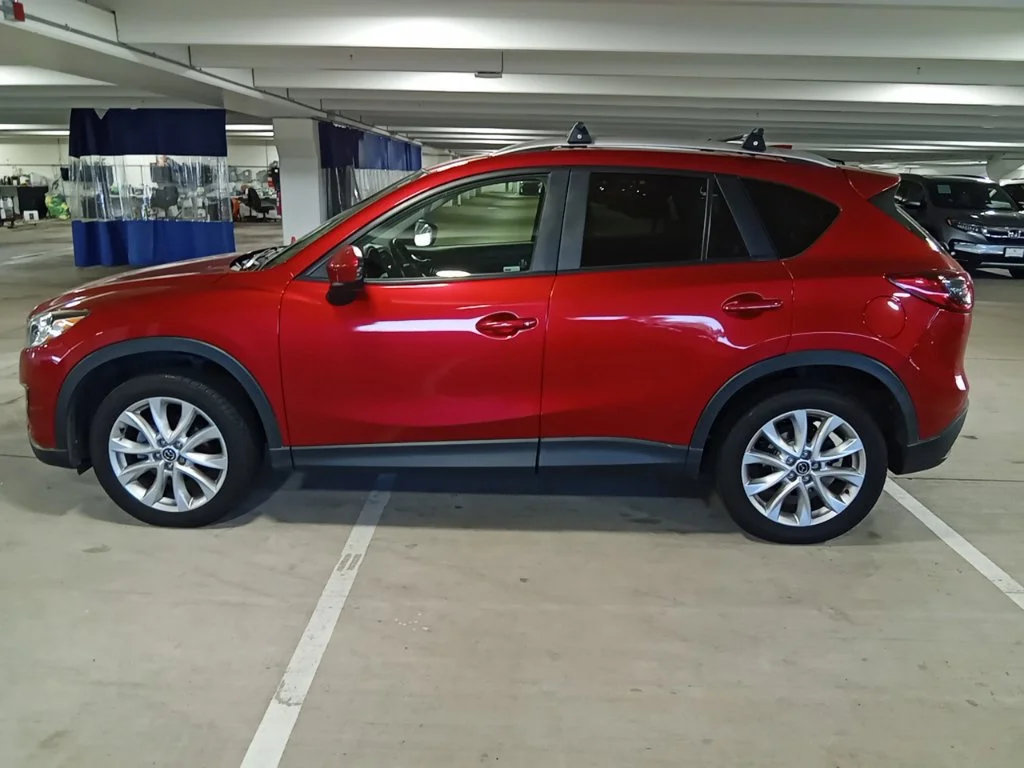 Used 2014 Soul Red Metallic Mazda Grand Touring image 8