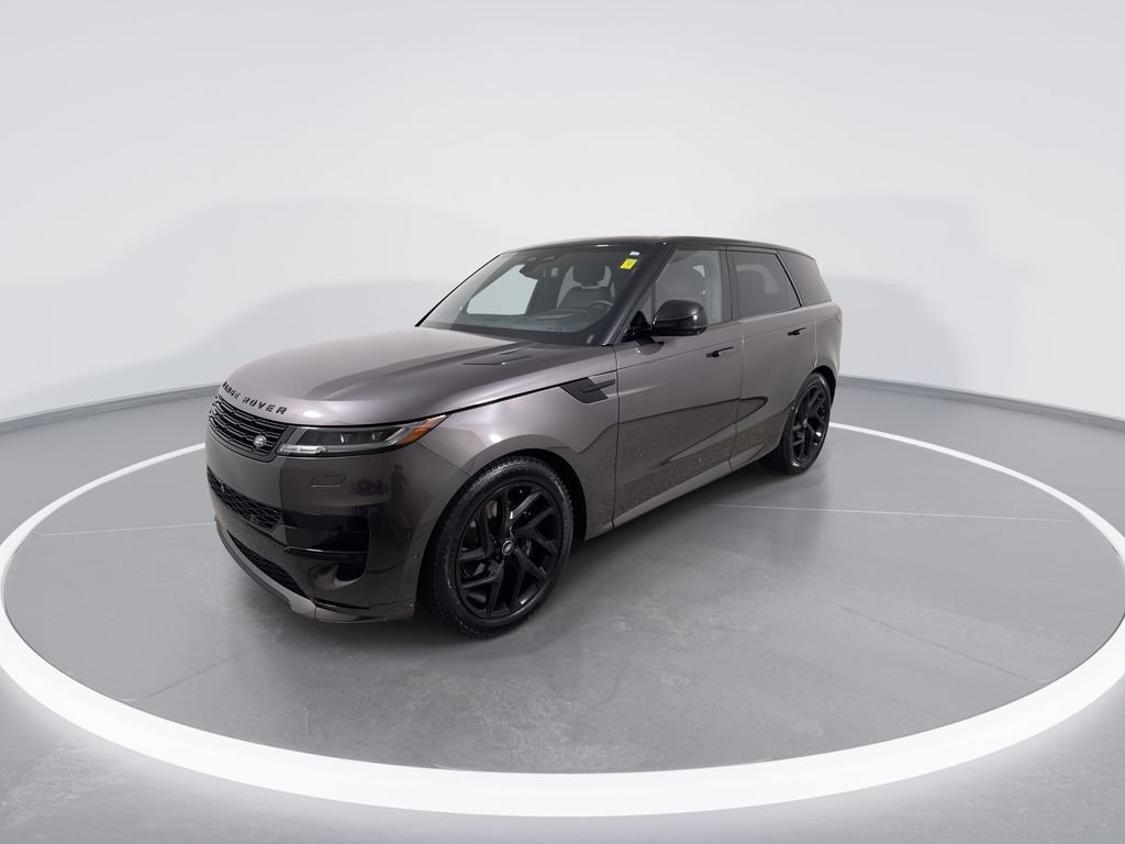 Certified Used 2024 Gray Land Rover Dynamic SE image 4