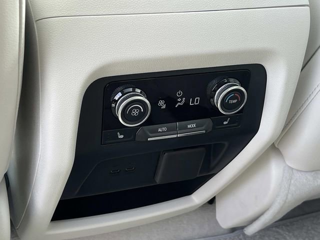 2026 Buick Enclave Avenir - Photo 14