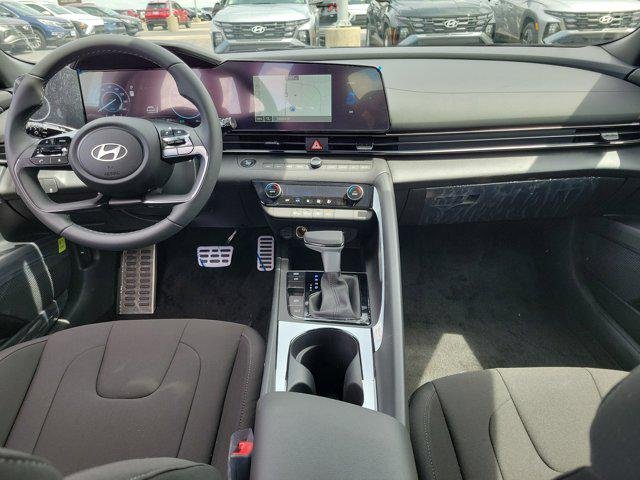 2025 Hyundai Elantra Blue - Photo 9