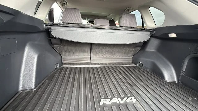 Used 2024 Gray Toyota XLE image 27