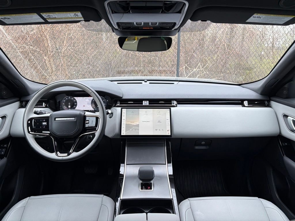 Used 2026 Blue Land Rover S image 18