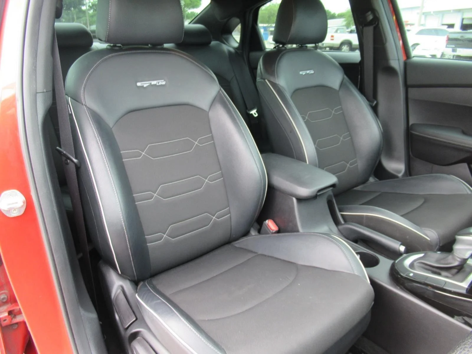 Used 2022 Orange Kia GT-Line image 9