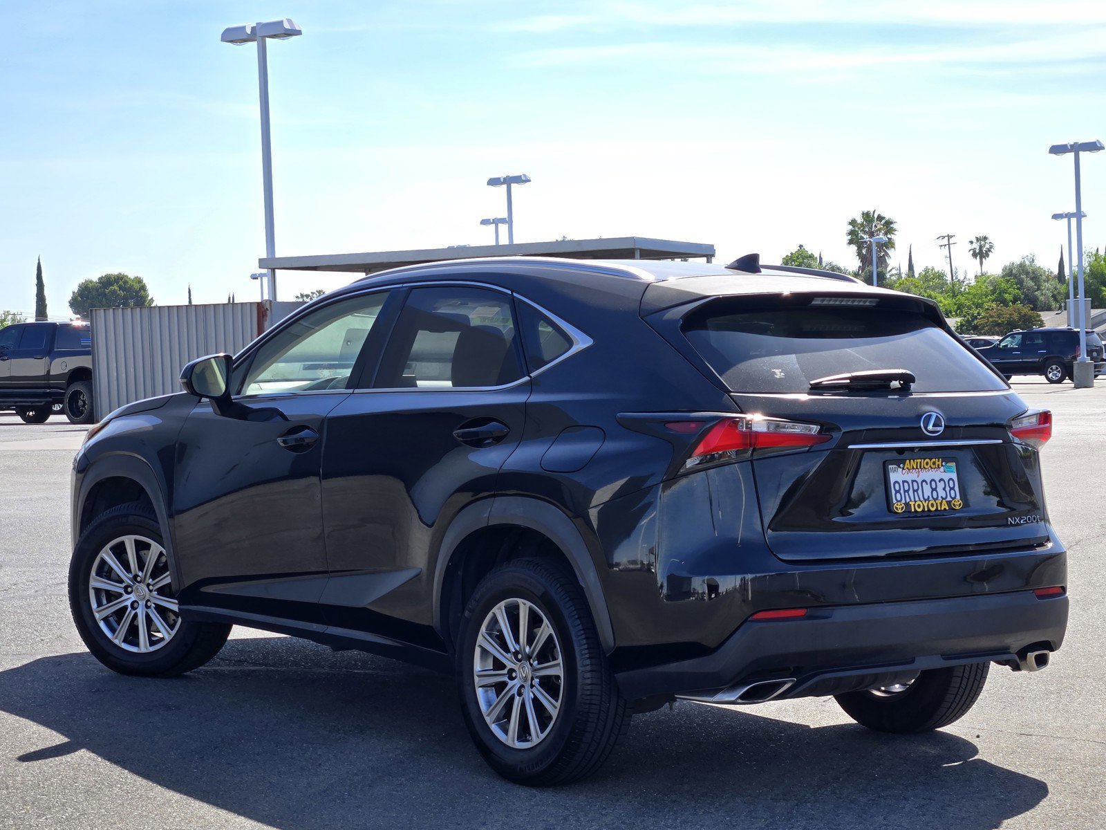 Used 2016  Lexus FSPORT image 6