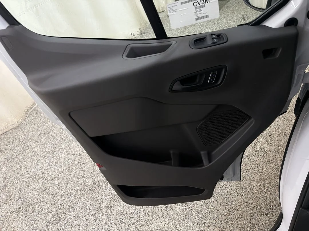 New 2026 Oxford White Ford Cargo Van image 17