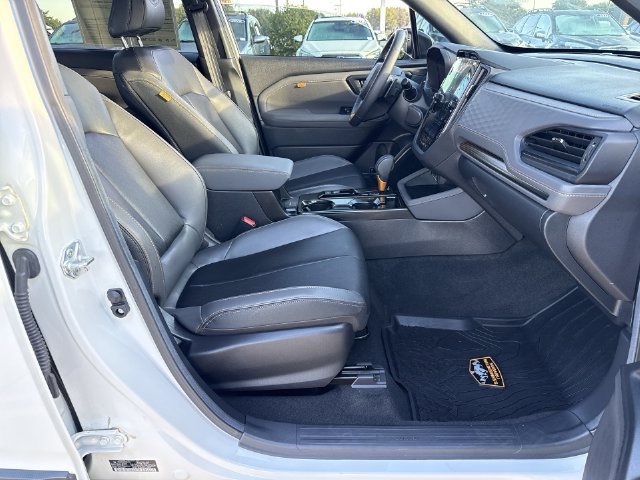Certified Used 2026 Crystal White Pearl Subaru Wilderness image 15