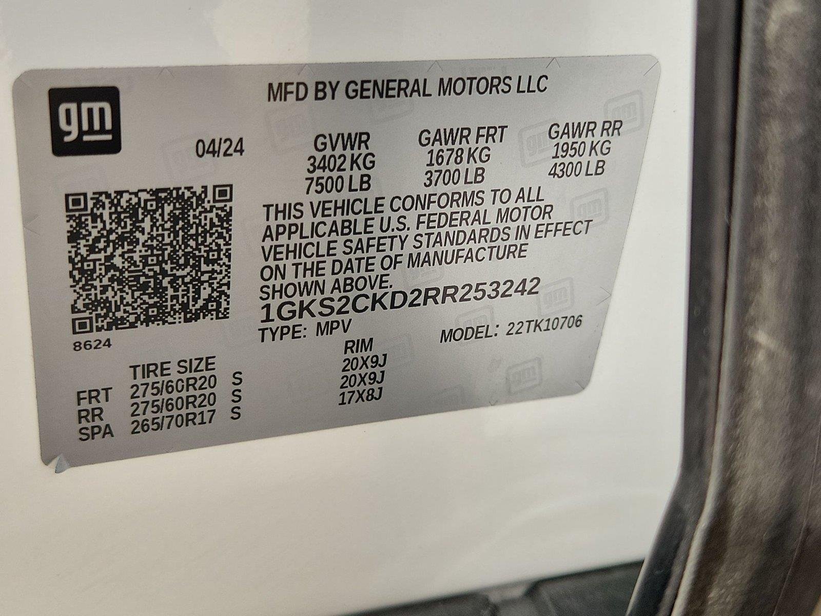 Certified Used 2024 Summit White GMC AT4 image 34
