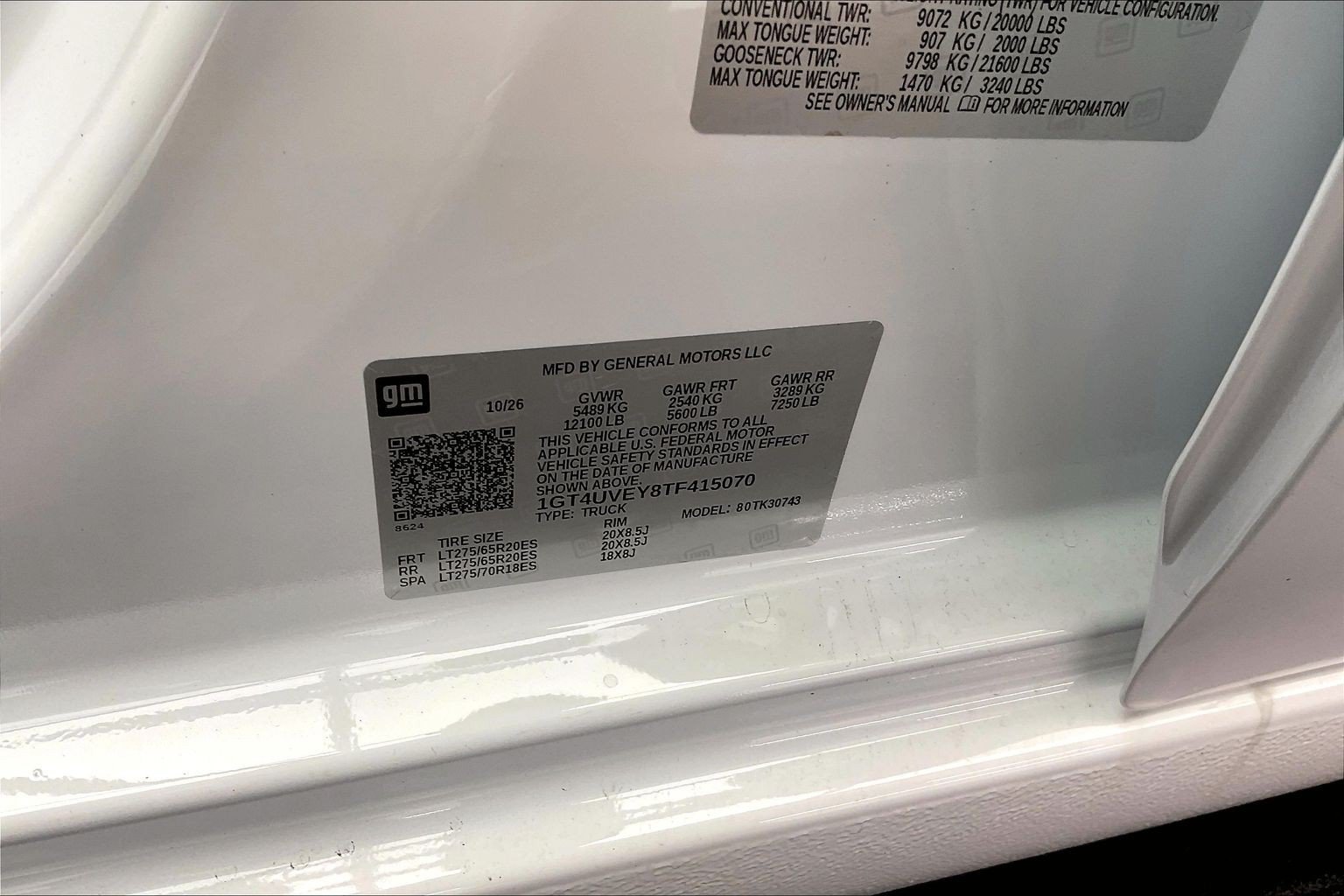 2026 GMC Sierra 3500HD AT4 - Photo 20