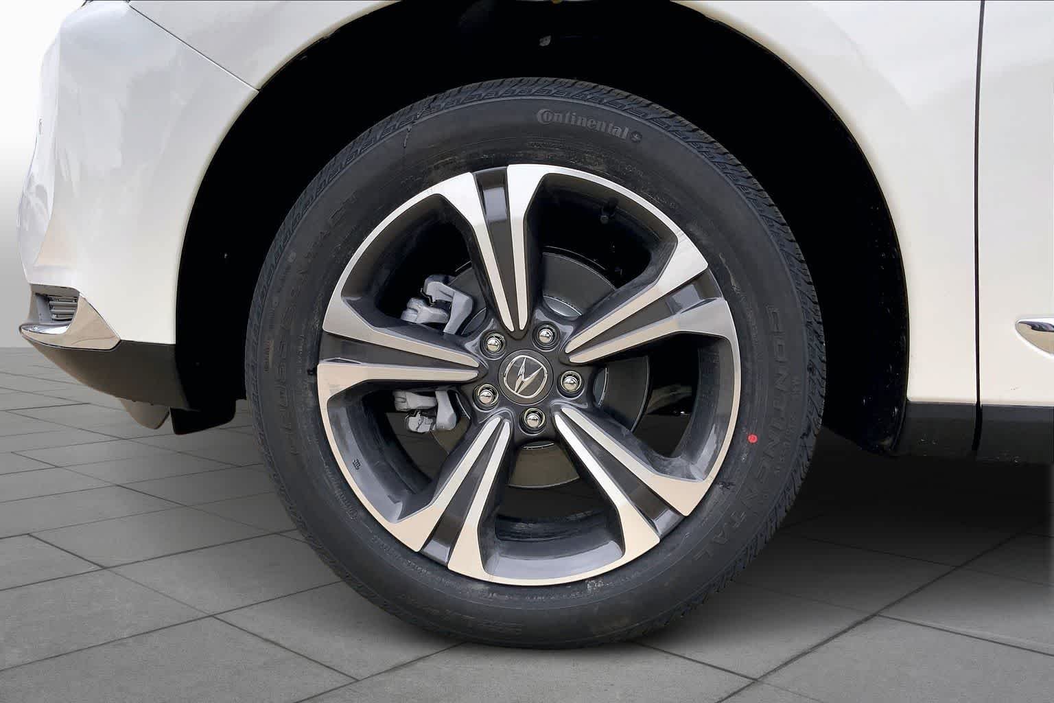 New 2026 Platinum White Pearl Acura w/Technology Package image 12