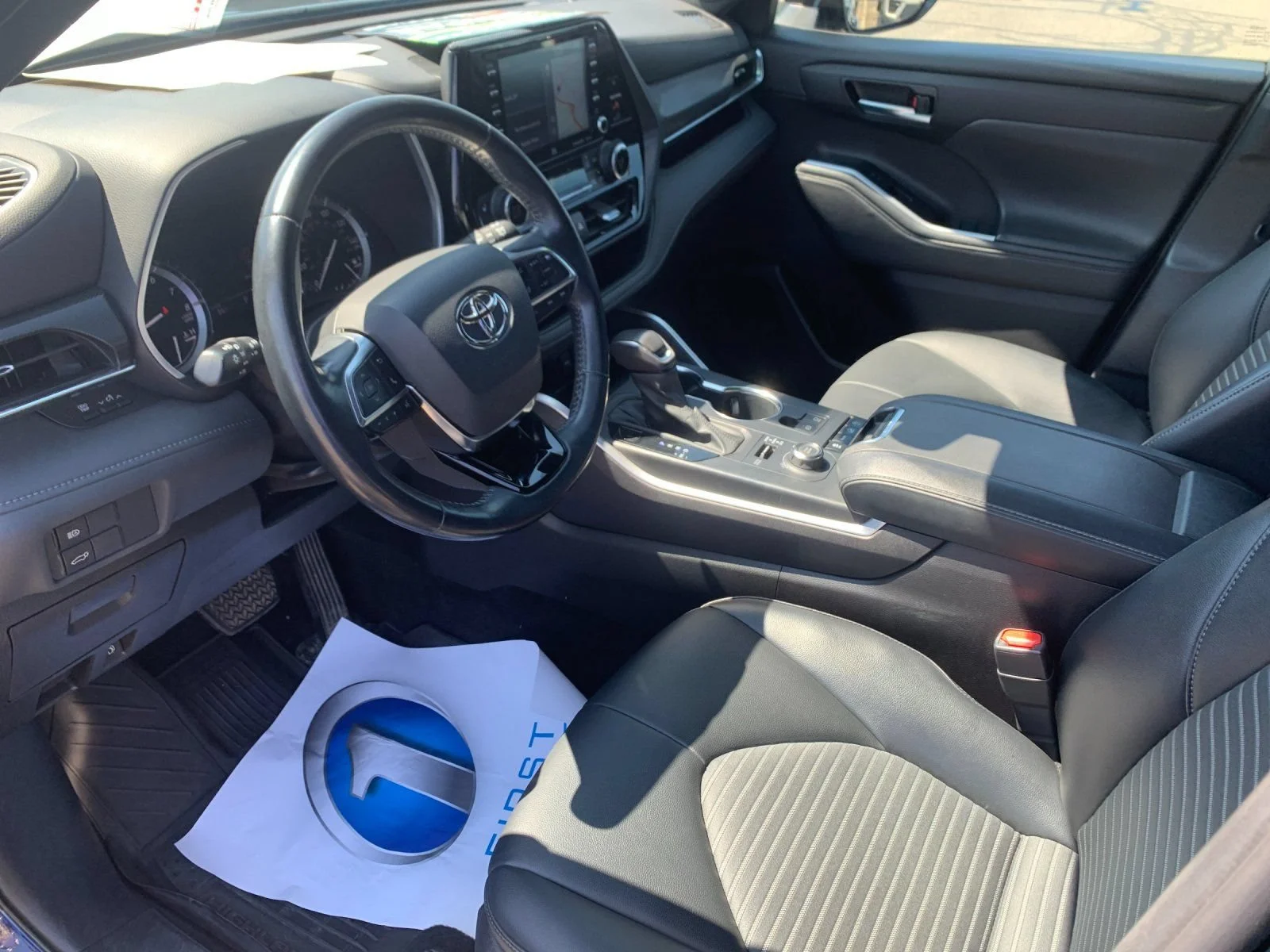 Used 2021 Blue Toyota XSE image 10