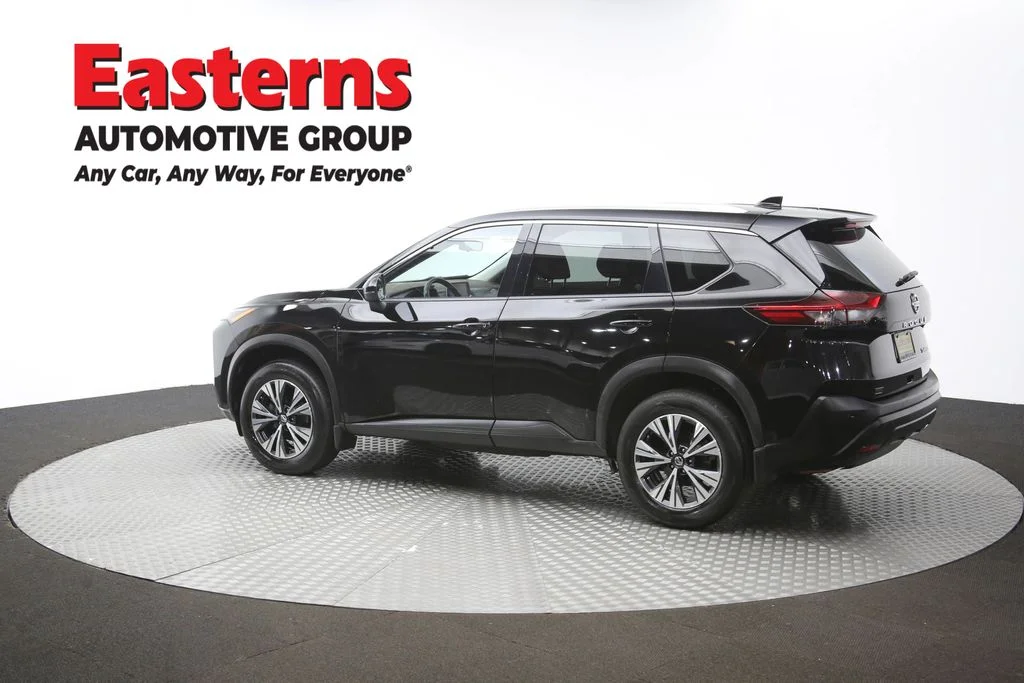 Used 2021 Black Nissan SV image 65